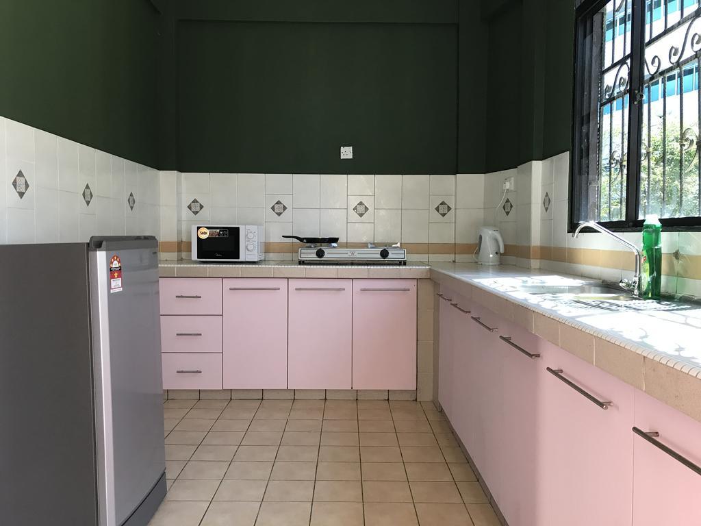 Iko Homes Kota Kinabalu Esterno foto